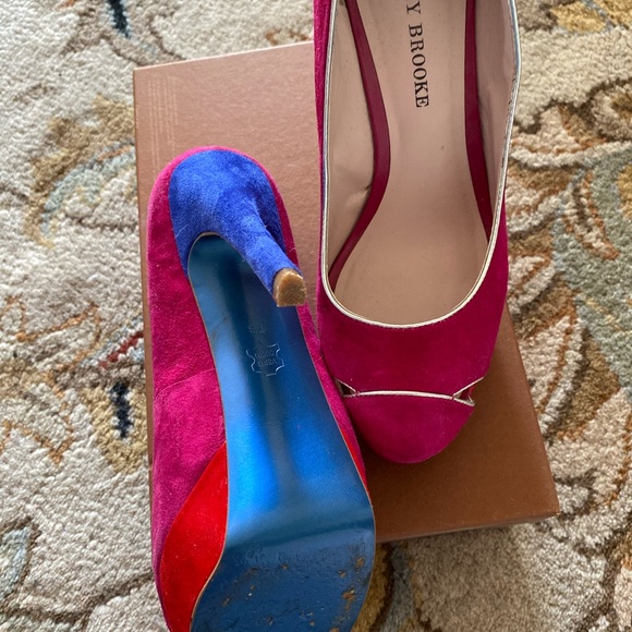 2/$50 Audrey Brooks tricolor platform heels - Picture 5 of 11